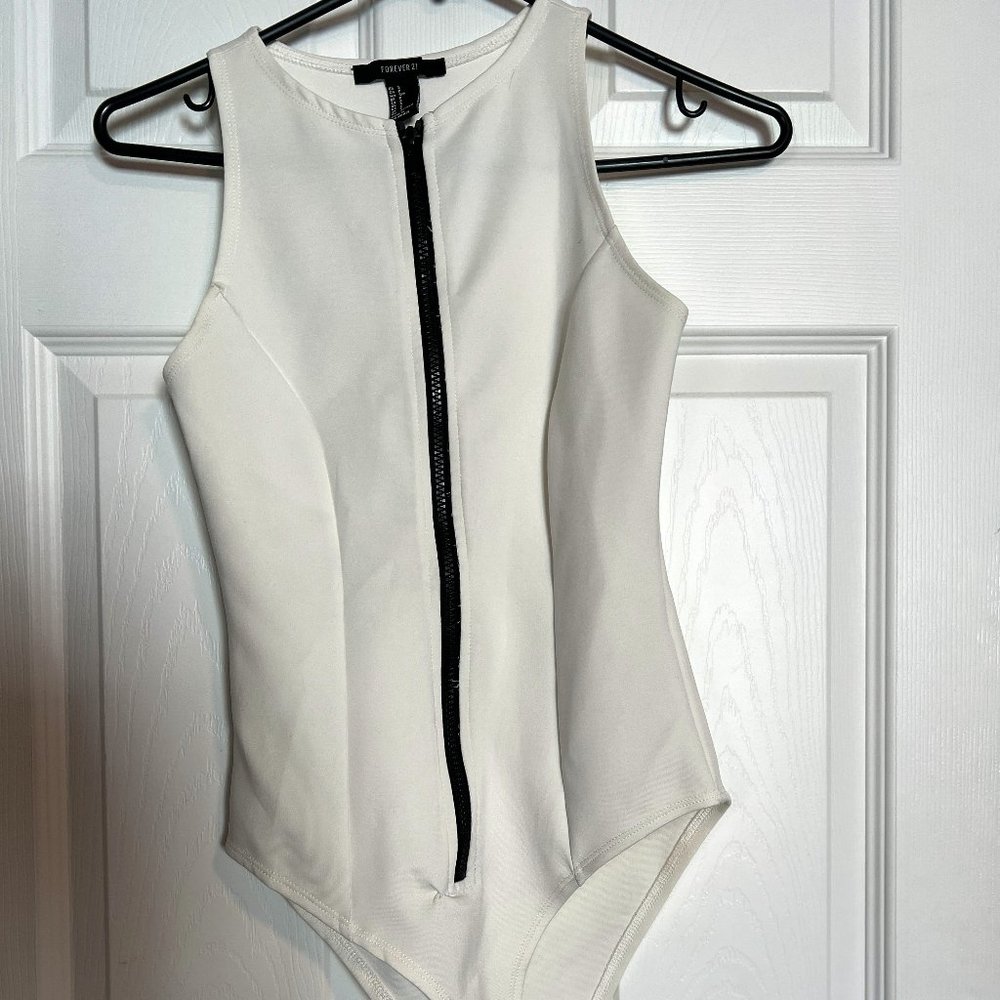 Forever 21 White Front Zipper Bodysuit - Small